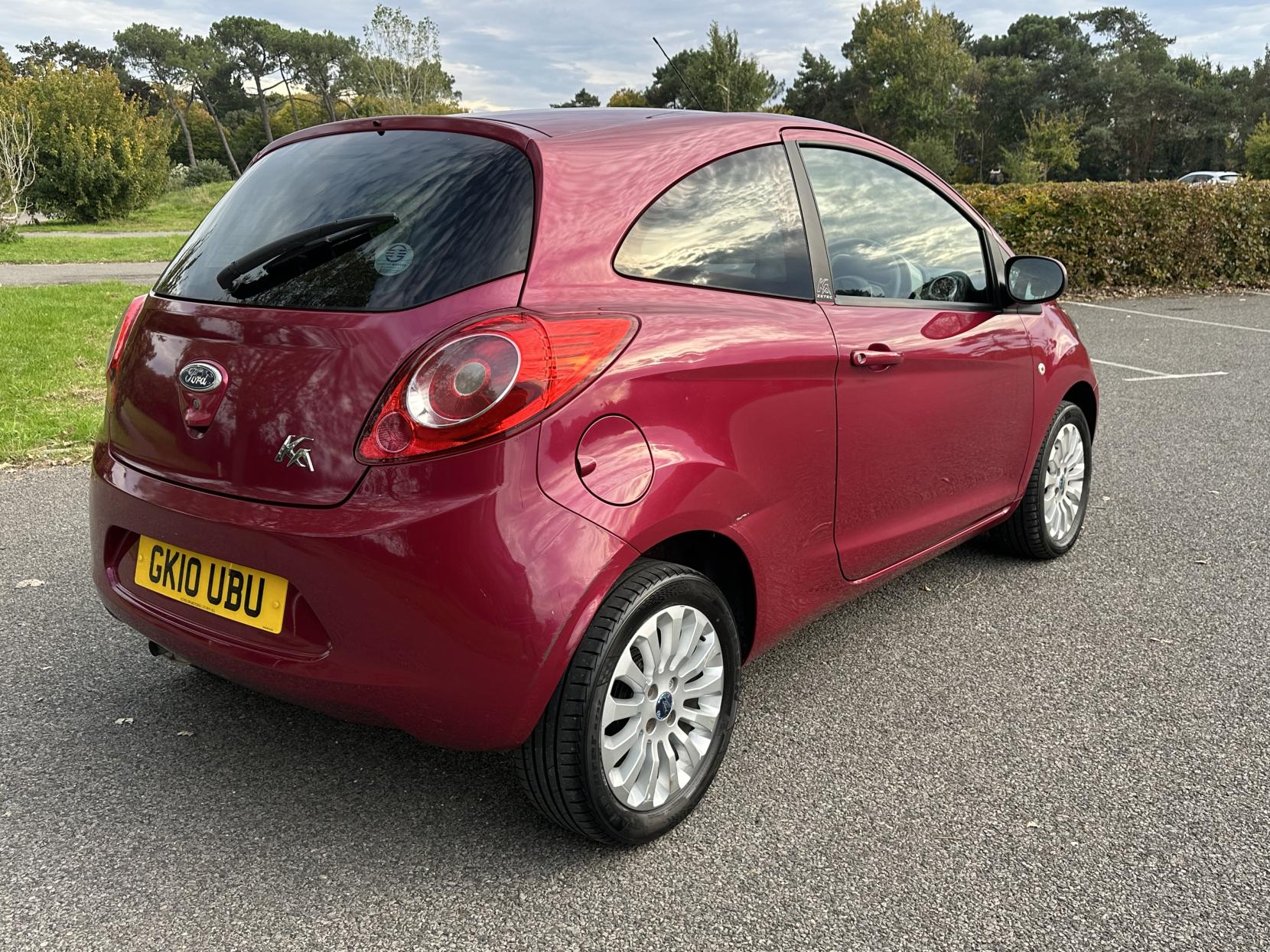 Ford Ka 1.2 Zetec Hatchback 3dr Petrol Manual Euro 4 (69 ps)