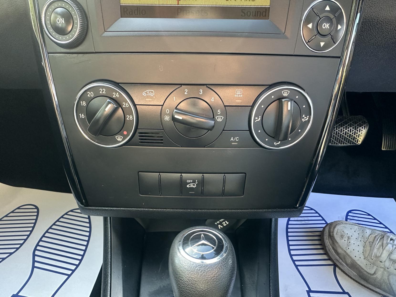 Mercedes-Benz A Class 2.0 A160 CDI Classic SE Hatchback 5dr Diesel CVT (142 g/km, 82 bhp)