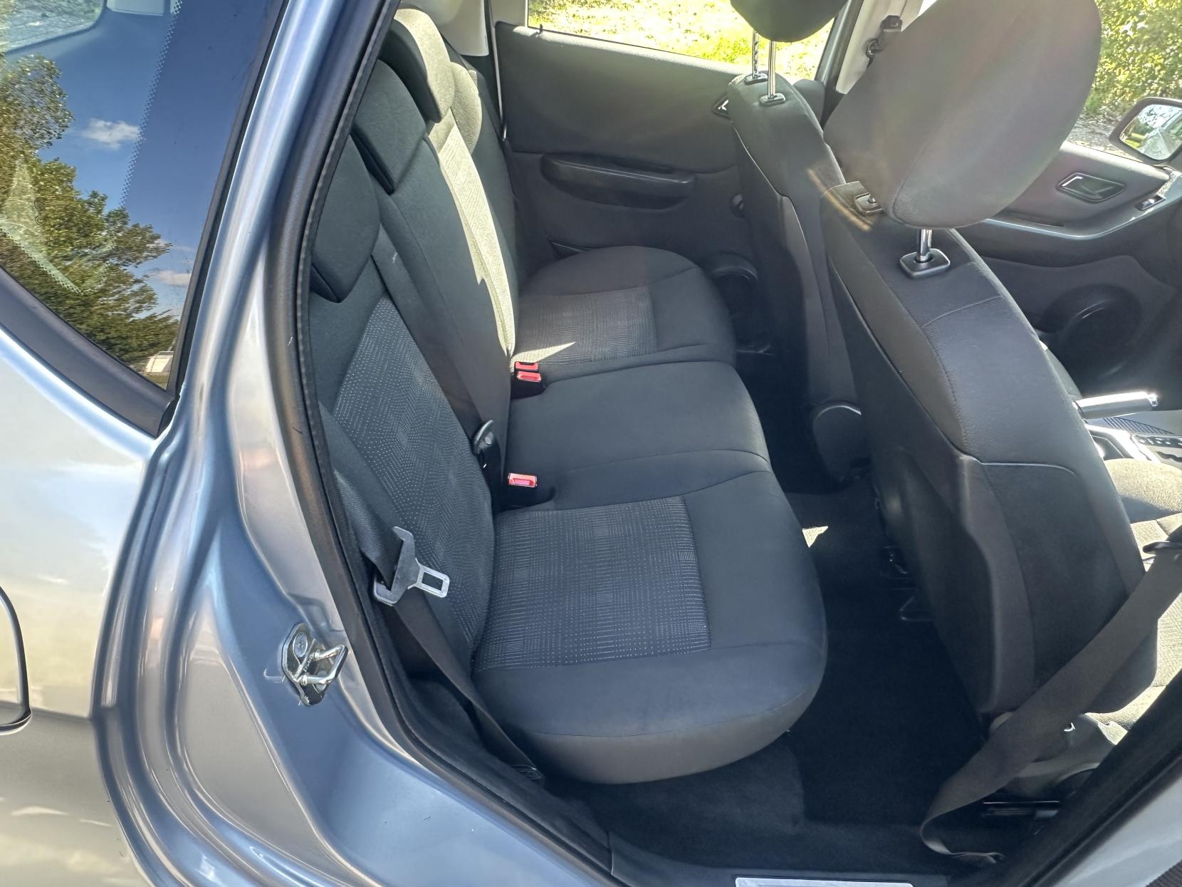 Mercedes-Benz A Class 2.0 A160 CDI Classic SE Hatchback 5dr Diesel CVT (142 g/km, 82 bhp)