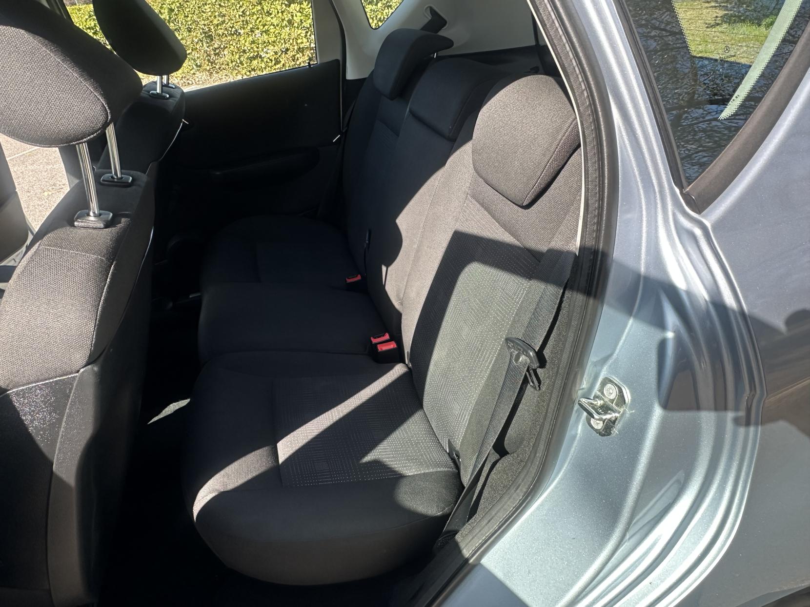 Mercedes-Benz A Class 2.0 A160 CDI Classic SE Hatchback 5dr Diesel CVT (142 g/km, 82 bhp)