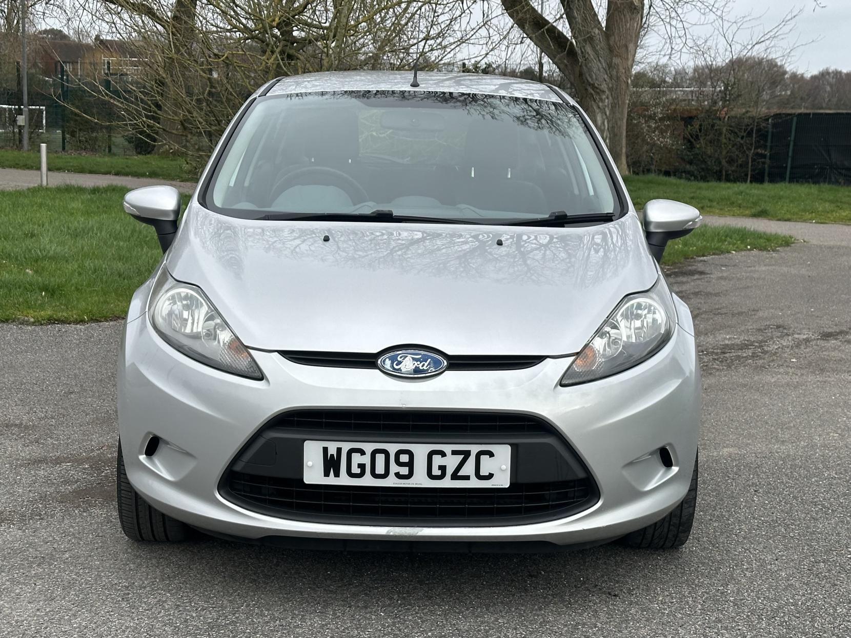 Ford Fiesta 1.25 Style Hatchback 5dr Petrol Manual (128 g/km, 59 bhp)