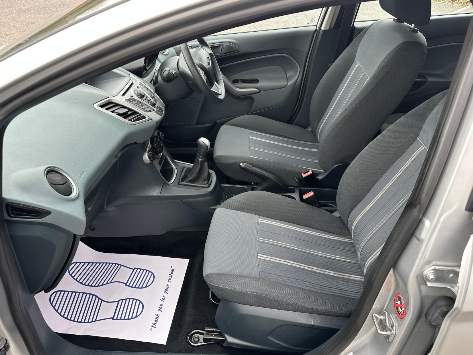 Ford Fiesta 1.25 Style Hatchback 5dr Petrol Manual (128 g/km, 59 bhp)