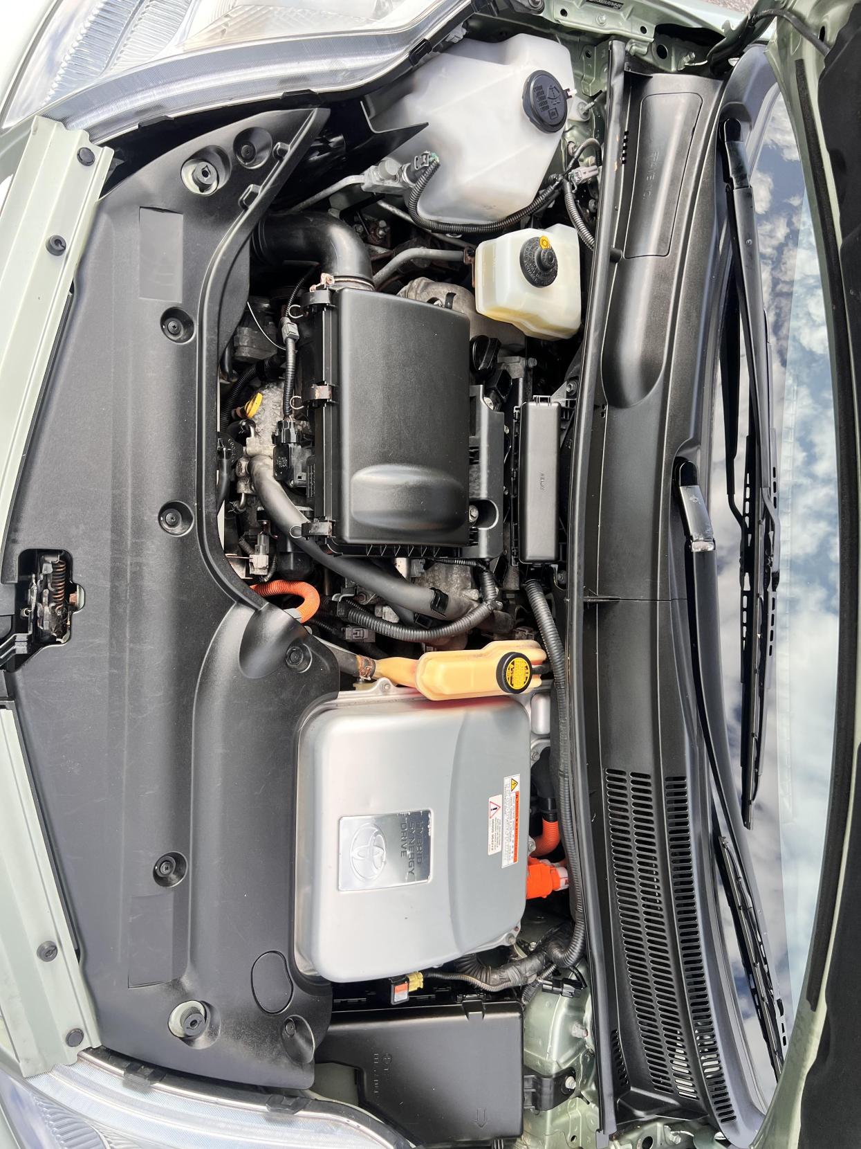 Toyota Prius 1.5 T3 Hatchback 5dr Petrol Hybrid CVT (104 g/km, 76 bhp)