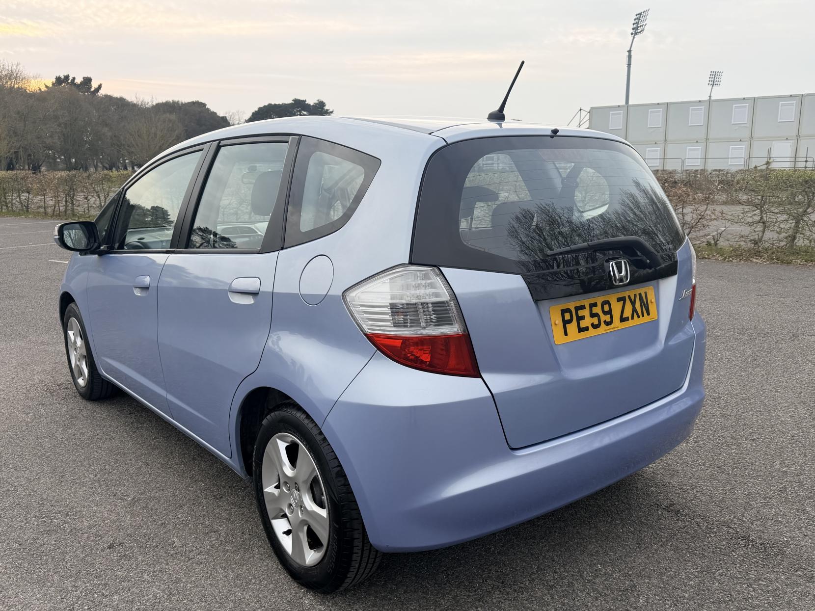 Honda Jazz 1.4 i-VTEC ES Hatchback 5dr Petrol Manual Euro 4 (100 ps)