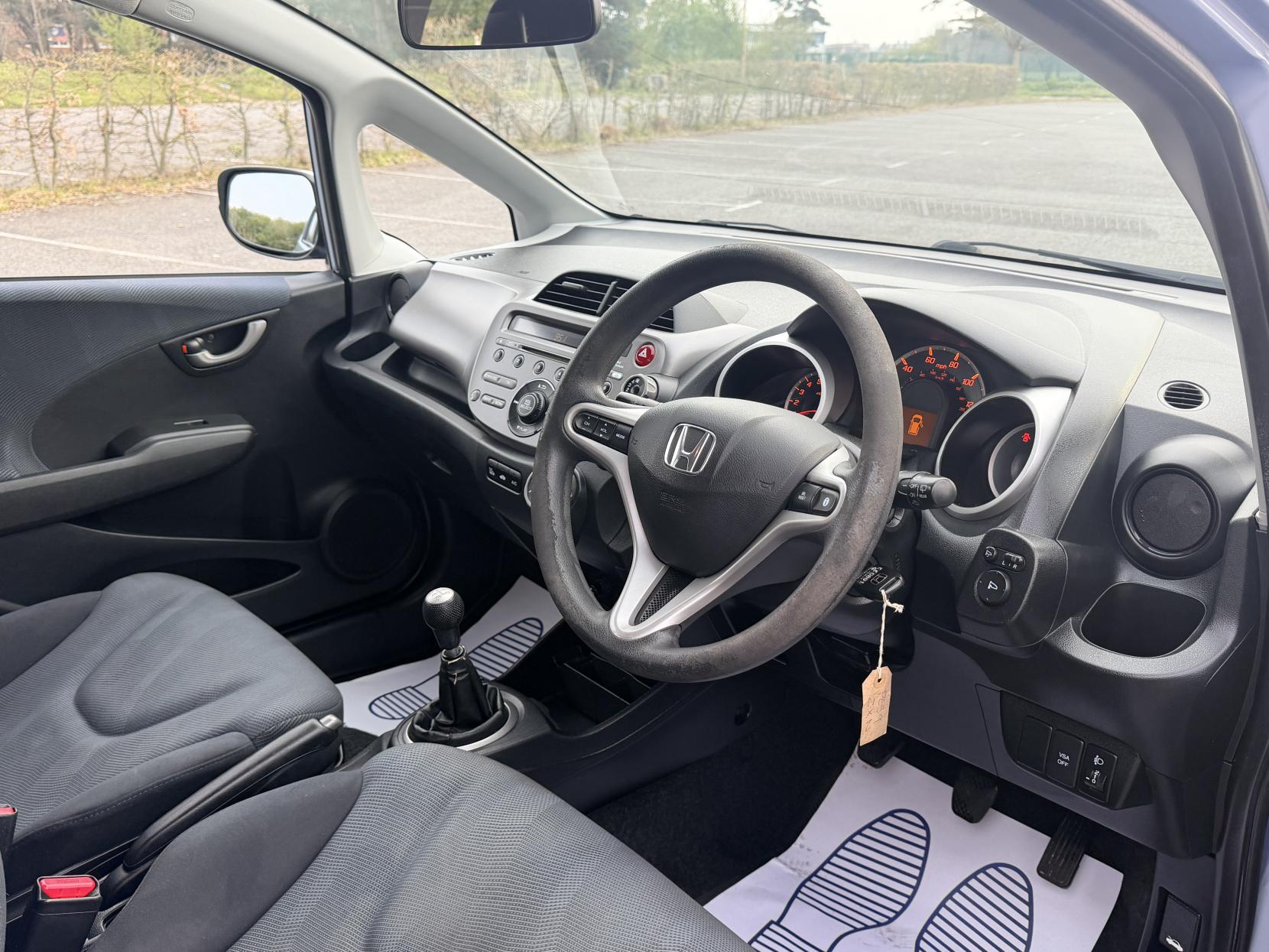 Honda Jazz 1.4 i-VTEC ES Hatchback 5dr Petrol Manual Euro 4 (100 ps)