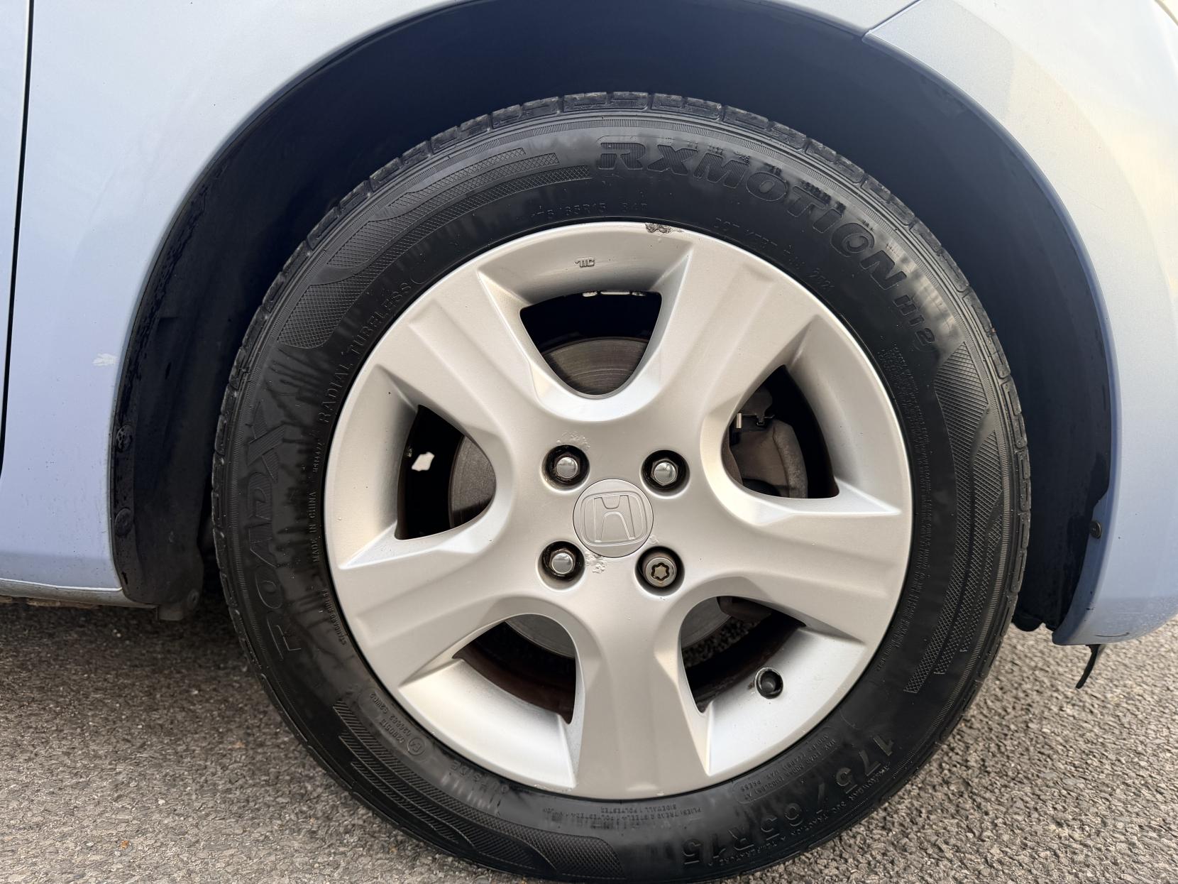 Honda Jazz 1.4 i-VTEC ES Hatchback 5dr Petrol Manual Euro 4 (100 ps)