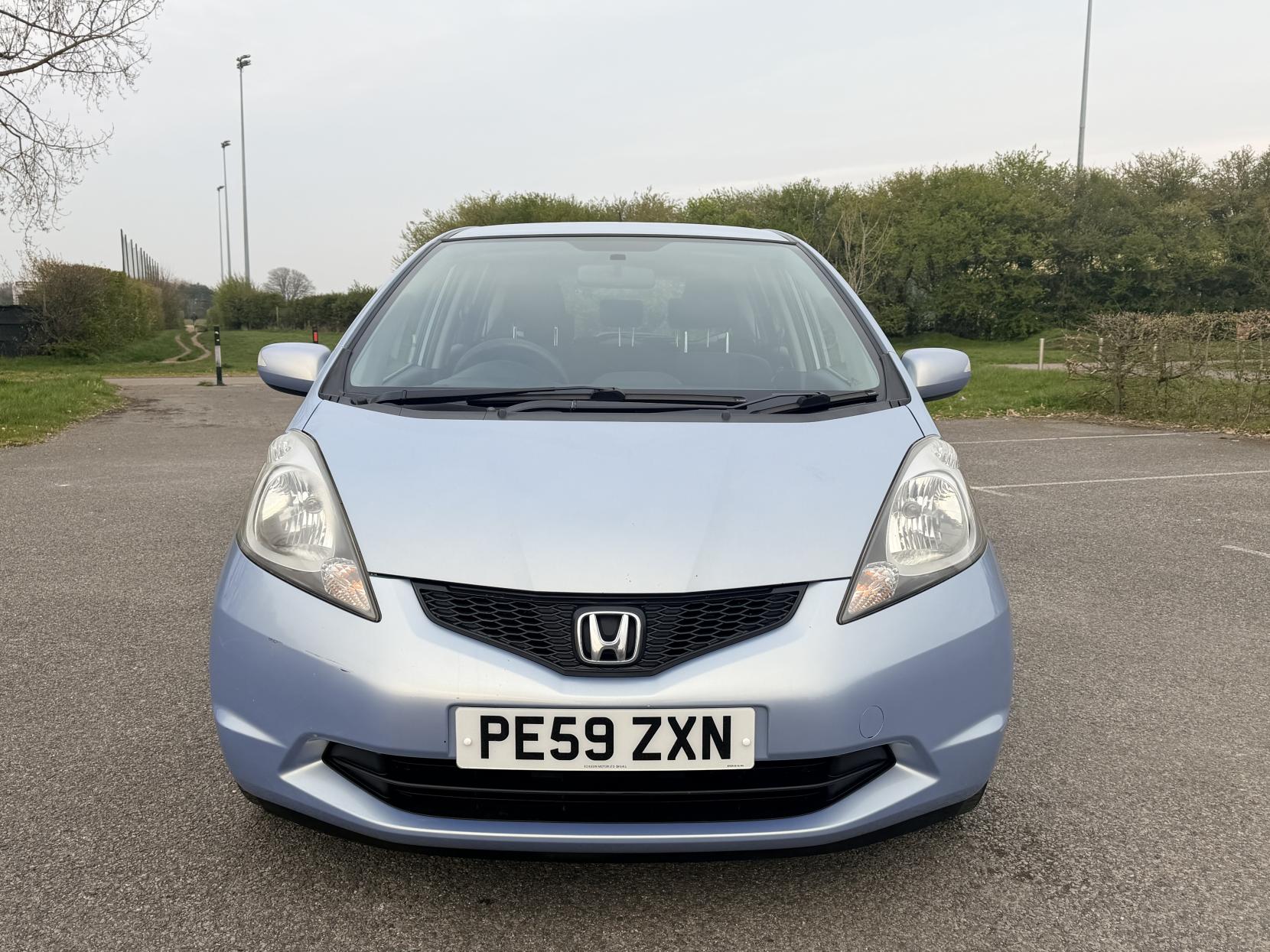 Honda Jazz 1.4 i-VTEC ES Hatchback 5dr Petrol Manual Euro 4 (100 ps)