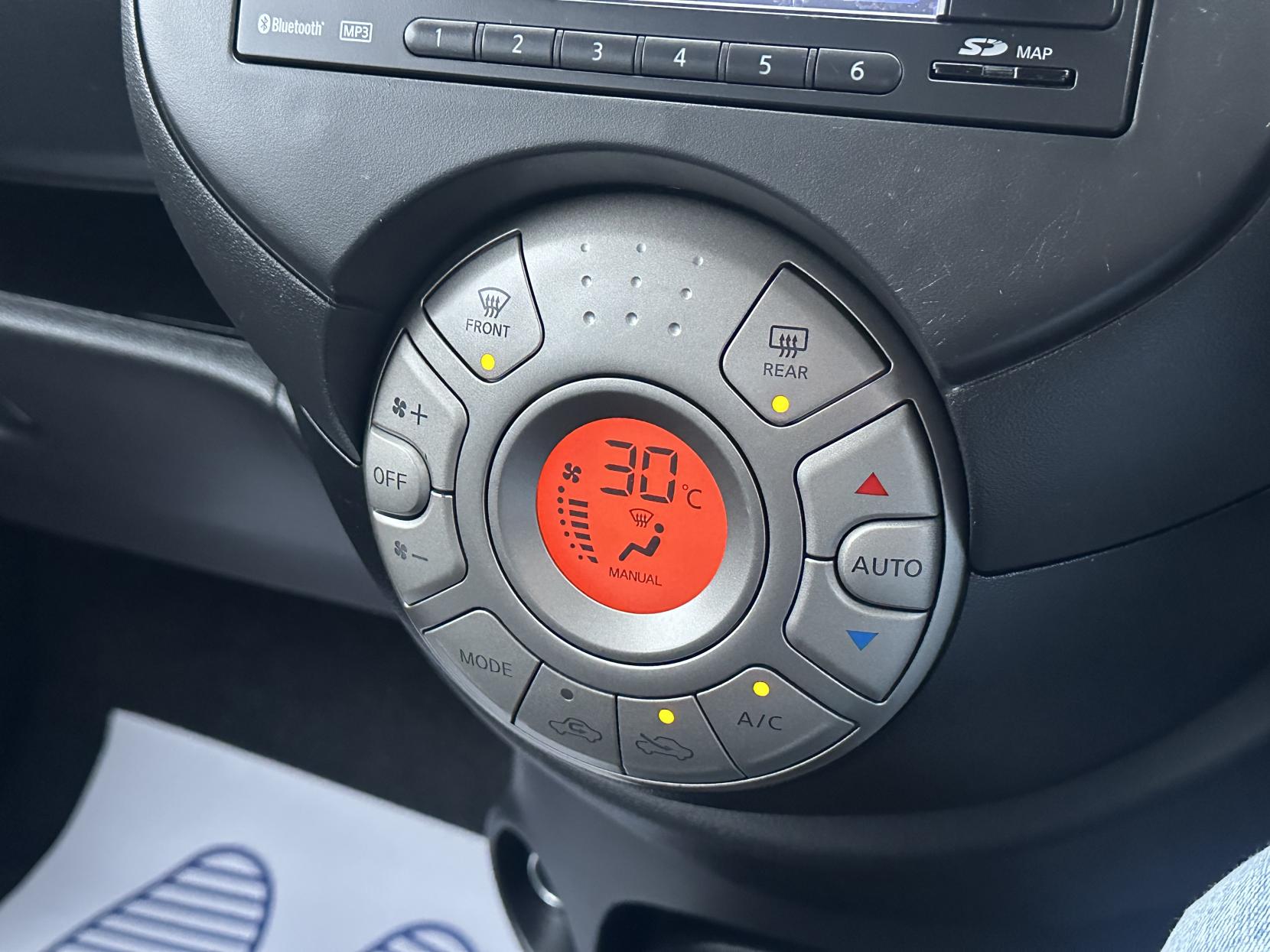 Nissan Micra 1.2 12V Elle Hatchback 5dr Petrol Manual Euro 5 (80 ps)