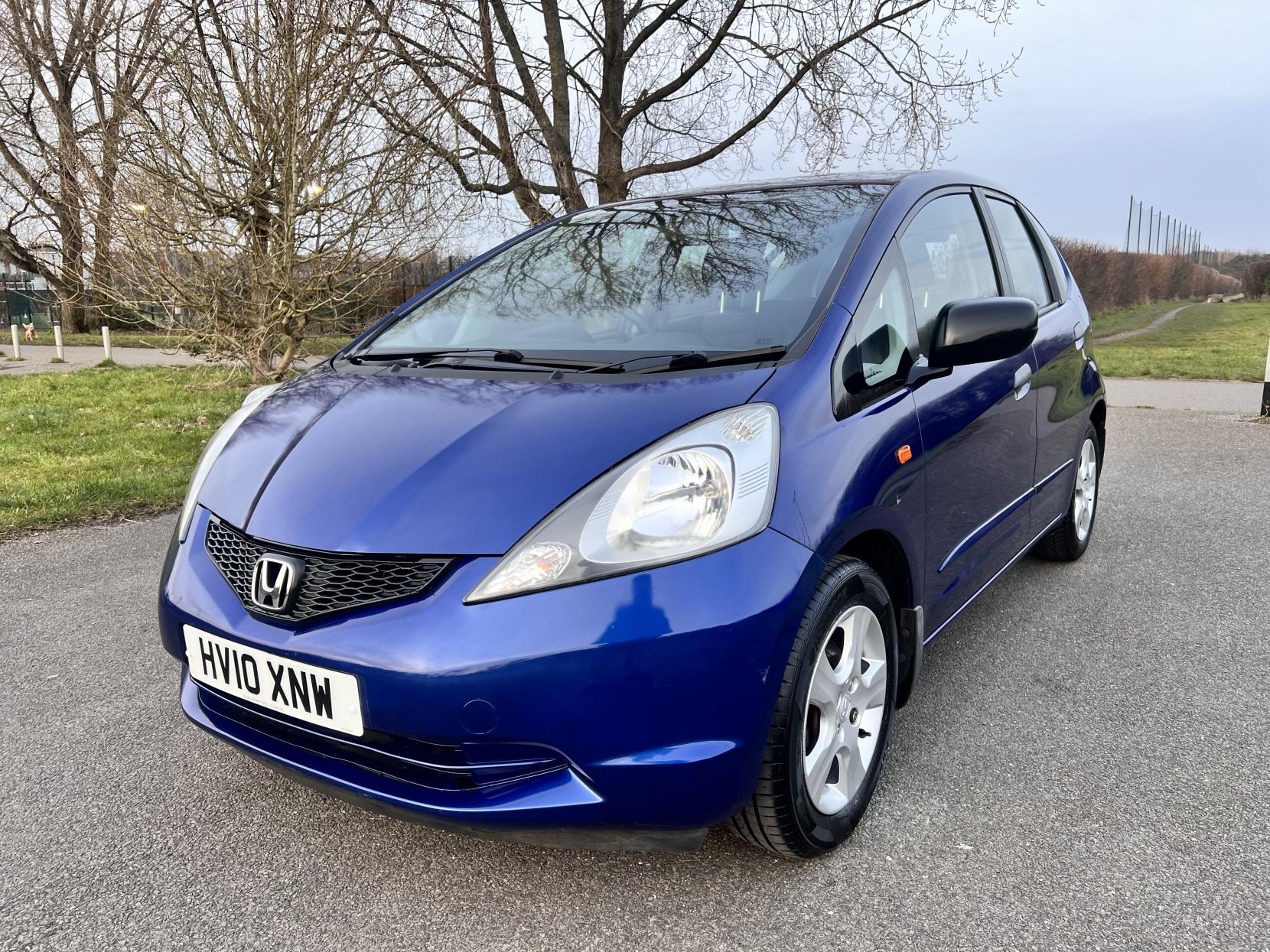 Honda Jazz 1.2 i-VTEC SE Hatchback 5dr Petrol Manual Euro 4 (90 ps)