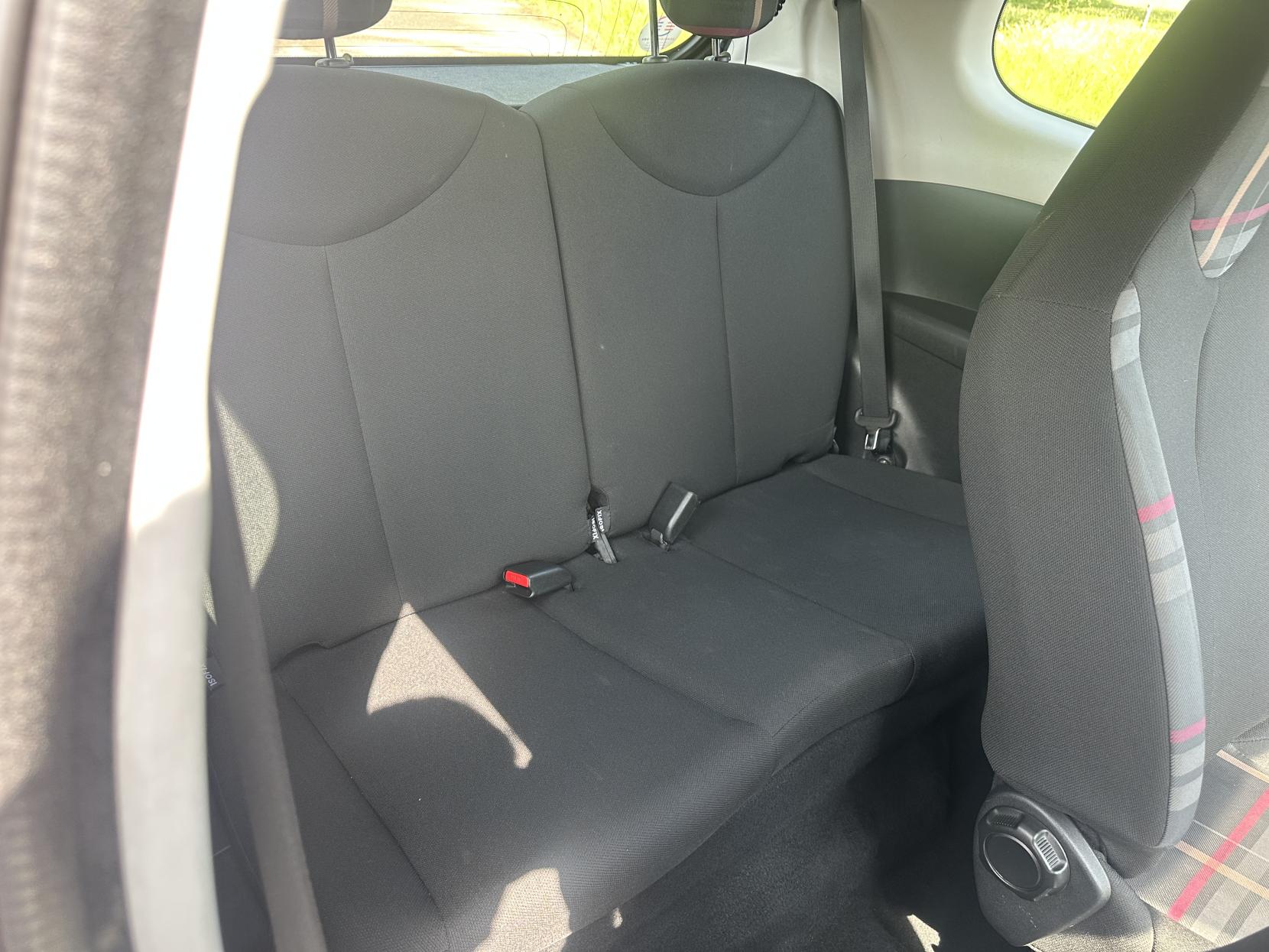 Peugeot 108 1.0 VTi Active Hatchback 3dr Petrol Manual Euro 5 Euro 5 (68 ps)