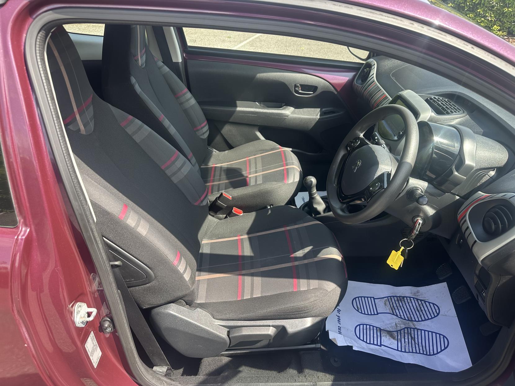 Peugeot 108 1.0 VTi Active Hatchback 3dr Petrol Manual Euro 5 Euro 5 (68 ps)
