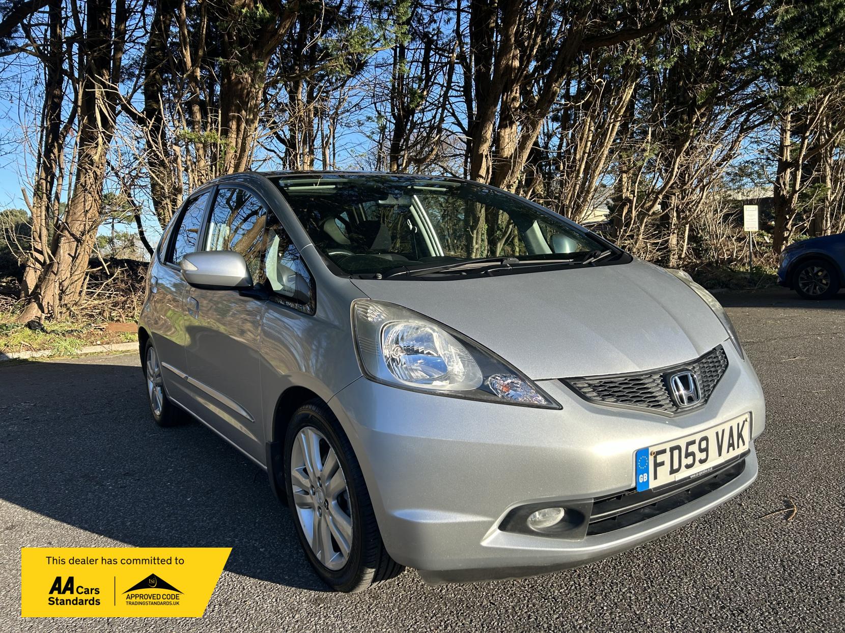 Honda Jazz 1.4 i-VTEC EX Hatchback 5dr Petrol i SHIFT Euro 4 (100 ps)