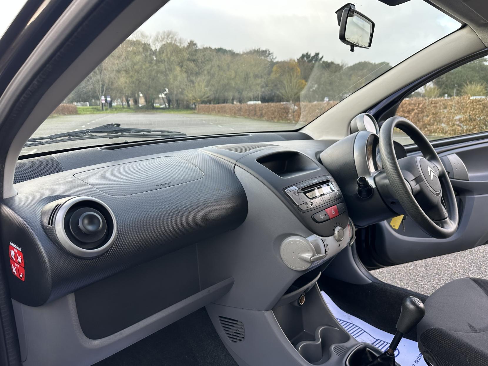 Citroen C1 1.0i Rhythm Hatchback 5dr Petrol Manual Euro 4 (67 ps)