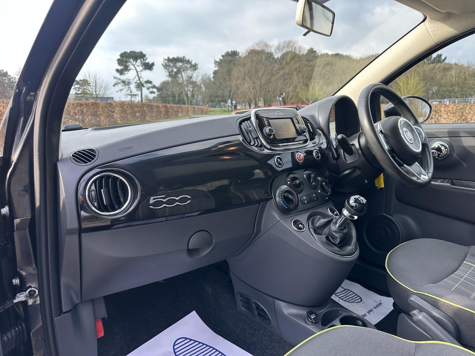 Fiat 500 1.2 Lounge Hatchback 3dr Petrol Manual Euro 6 (s/s) (69 bhp)