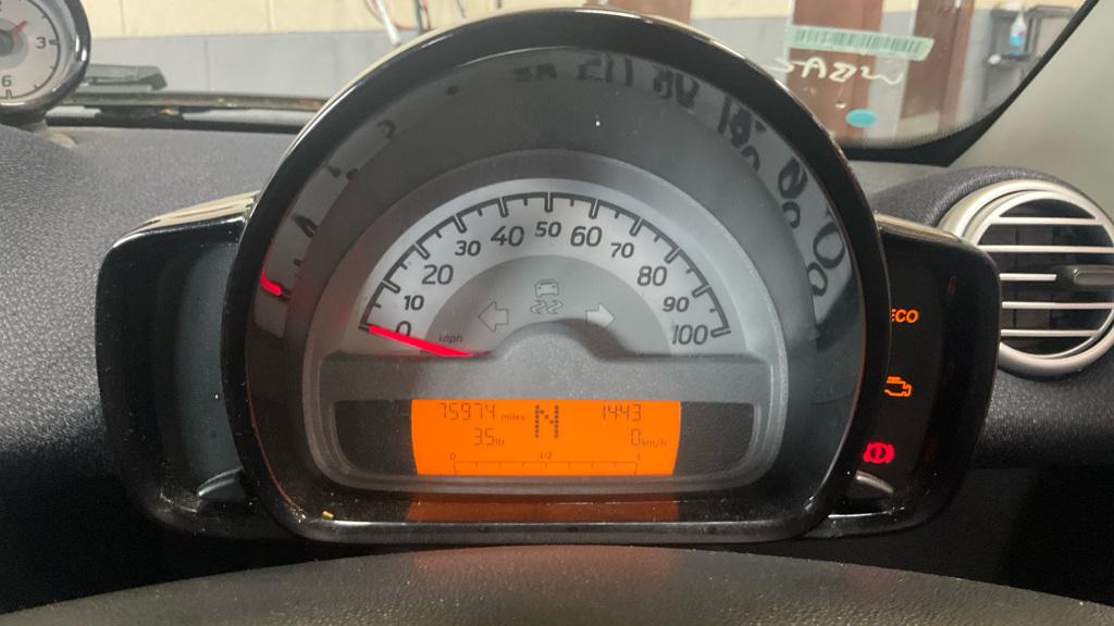 Smart fortwo 1.0 MHD Pulse Cabriolet 2dr Petrol SoftTouch Euro 5 (s/s) (71 bhp)