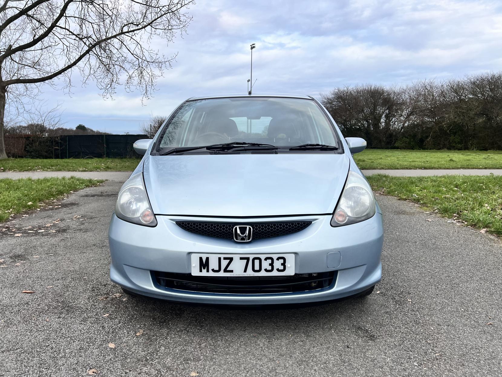 Honda Jazz 1.4 i-DSI SE Hatchback 5dr Petrol Manual (137 g/km, 82 bhp)