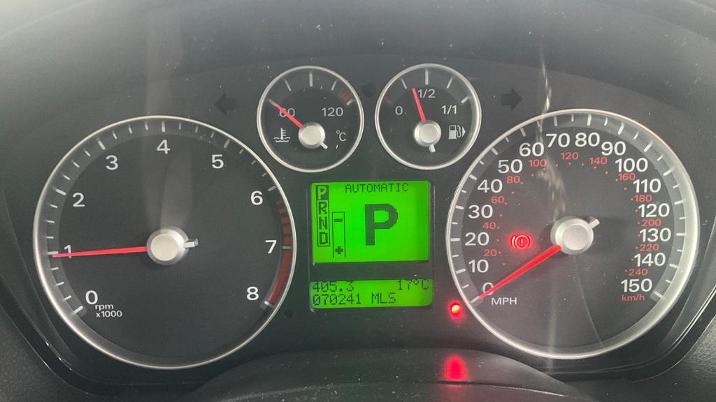 Ford Focus 1.6 Ghia Hatchback 5dr Petrol Automatic (184 g/km, 99 bhp)