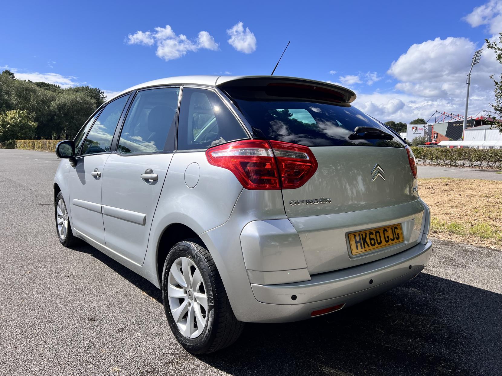 Citroen C4 Picasso 1.6 HDi VTR+ MPV 5dr Diesel Manual Euro 4 (110 ps)