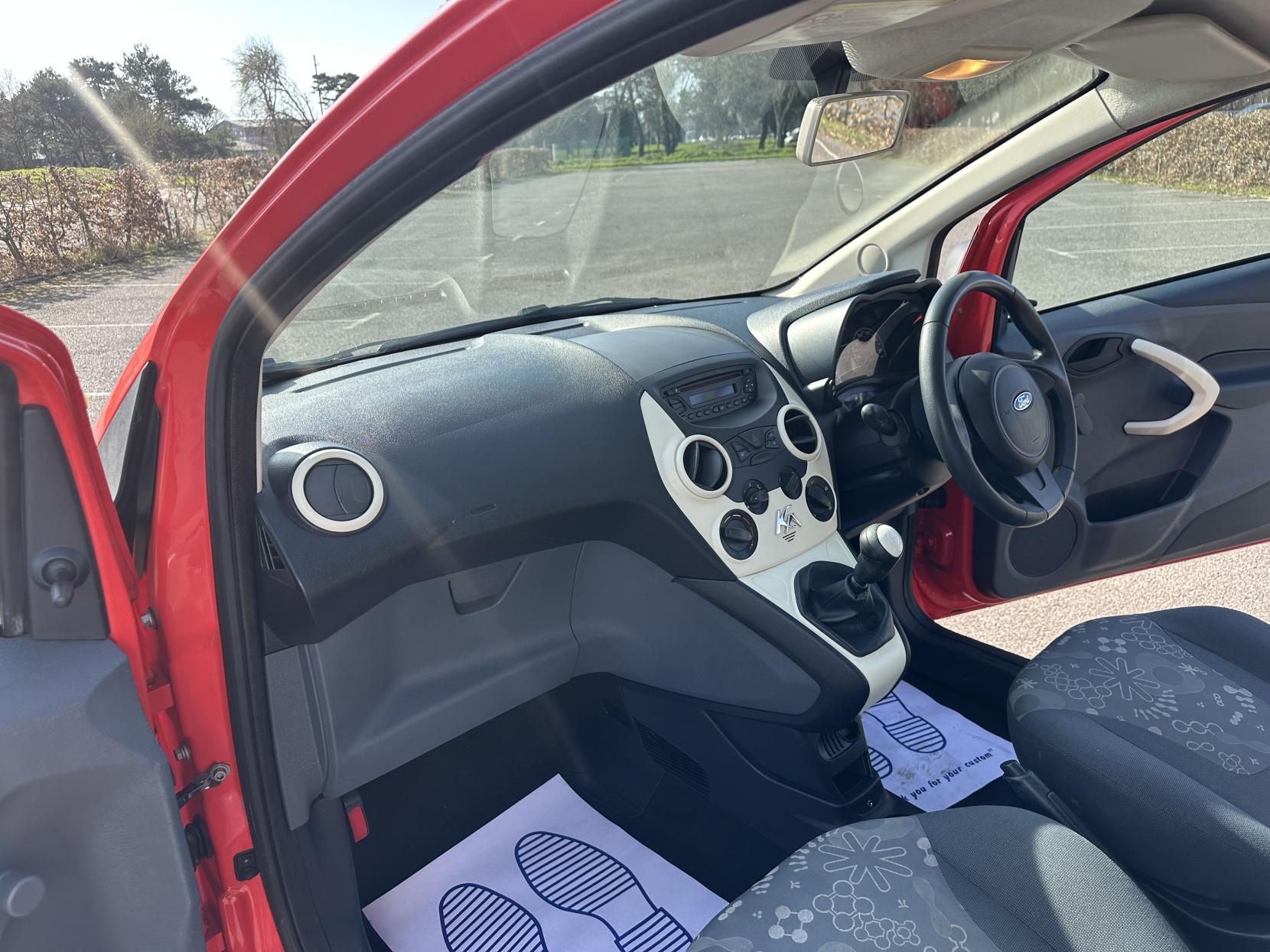 Ford Ka 1.2 Studio Hatchback 3dr Petrol Manual Euro 5 (69 ps)