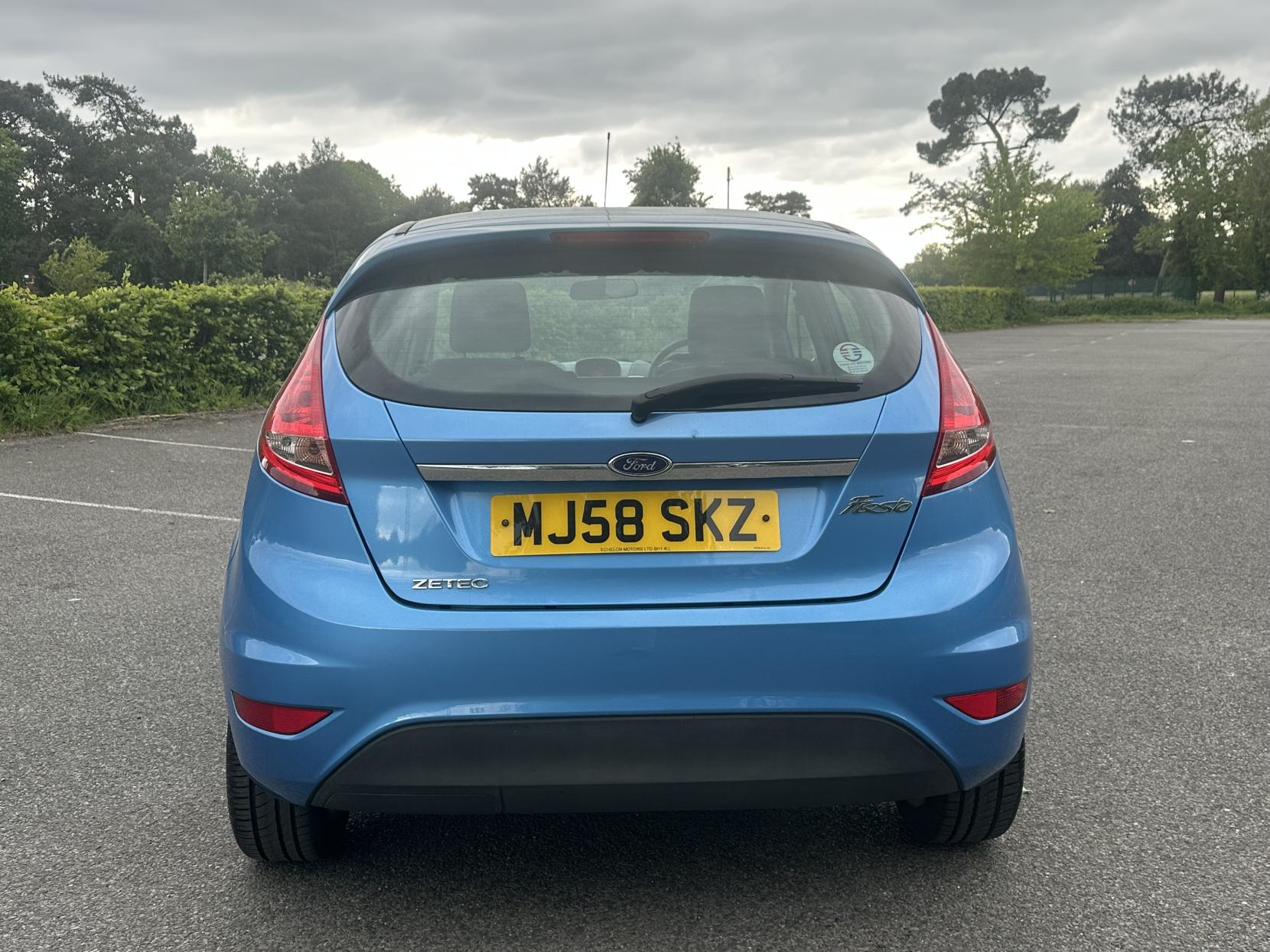 Ford Fiesta 1.4 Zetec Hatchback 5dr Petrol Manual (133 g/km, 94 bhp)