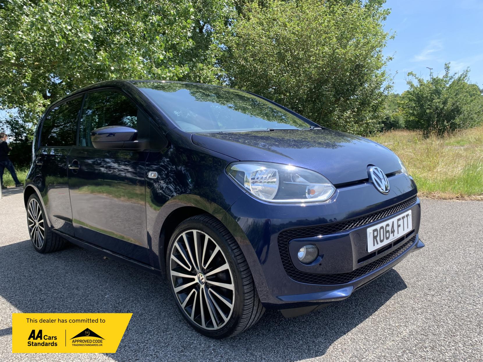 Volkswagen up! 1.0 High up! Hatchback 5dr Petrol Manual Euro 5 (75 ps)