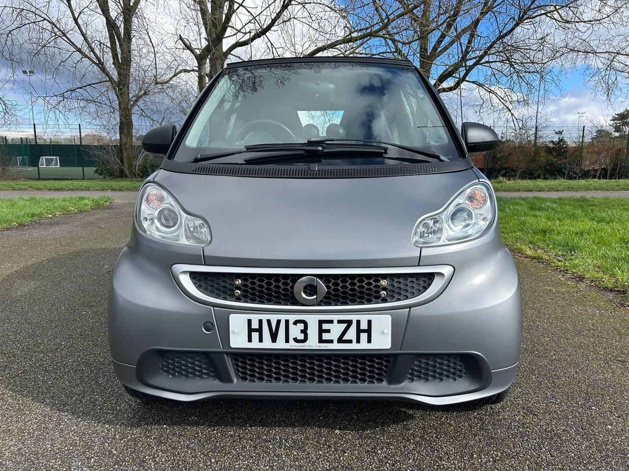 Smart fortwo 1.0 MHD Passion Cabriolet 2dr Petrol SoftTouch Euro 5 (s/s) (71 bhp)