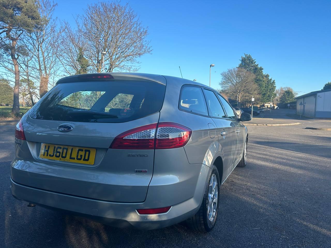 Ford Mondeo 1.8 TDCi Zetec Estate 5dr Diesel Manual (151 g/km, 123 bhp)