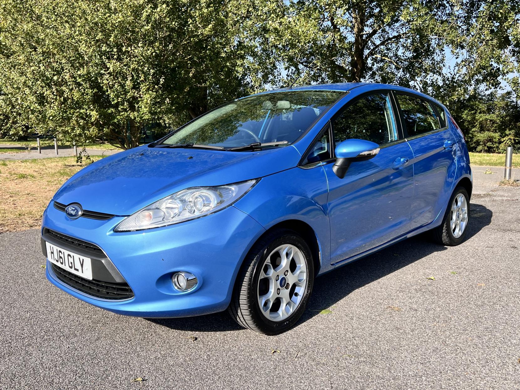 Ford Fiesta 1.25 Zetec Hatchback 5dr Petrol Manual (129 g/km, 81 bhp)