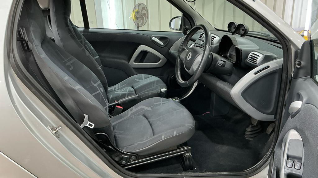 Smart fortwo 1.0 MHD Passion Coupe 2dr Petrol SoftTouch Euro 5 (s/s) (71 bhp)