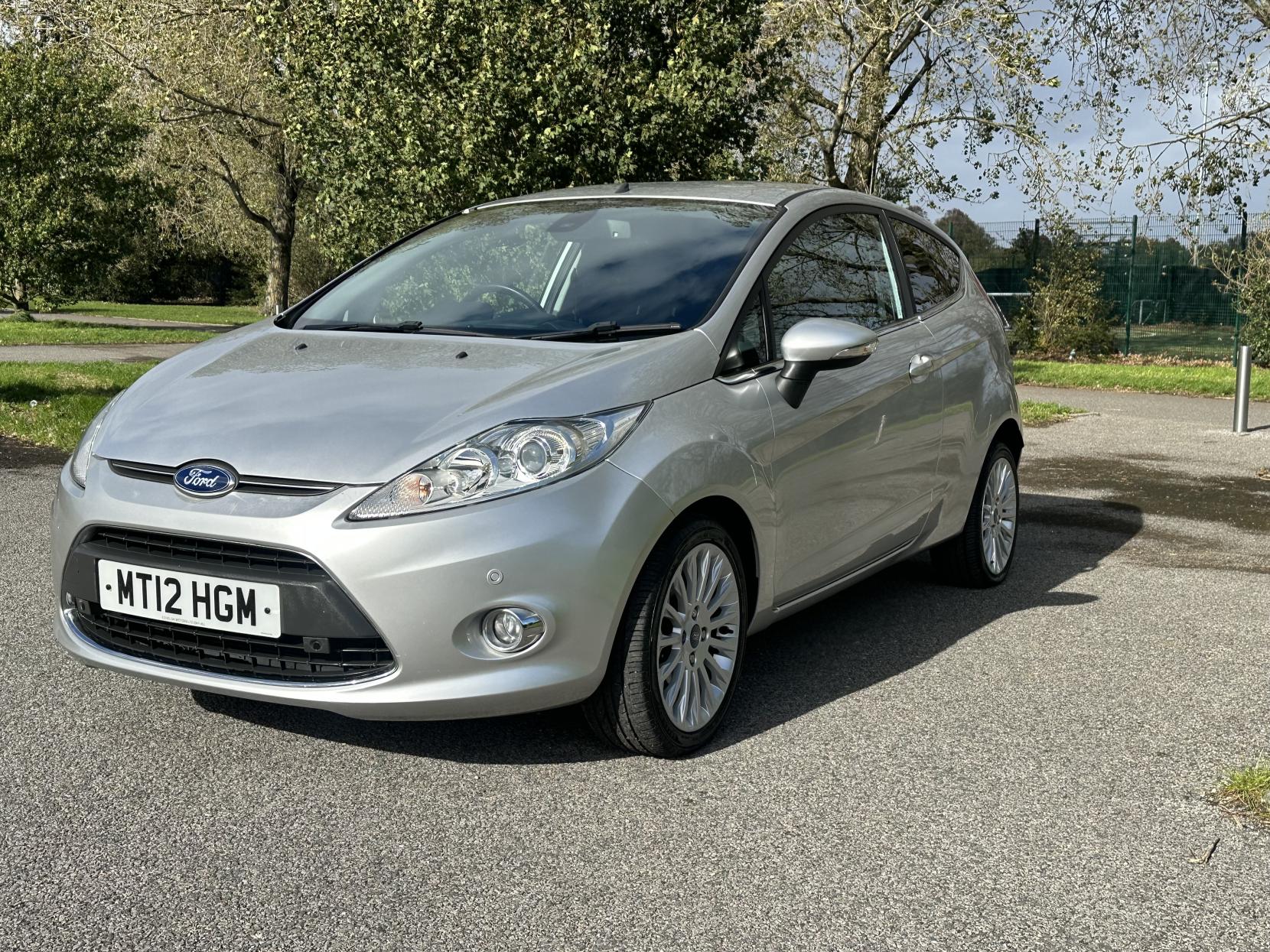 Ford Fiesta 1.4 Titanium Hatchback 3dr Petrol Automatic (154 g/km, 94 bhp)
