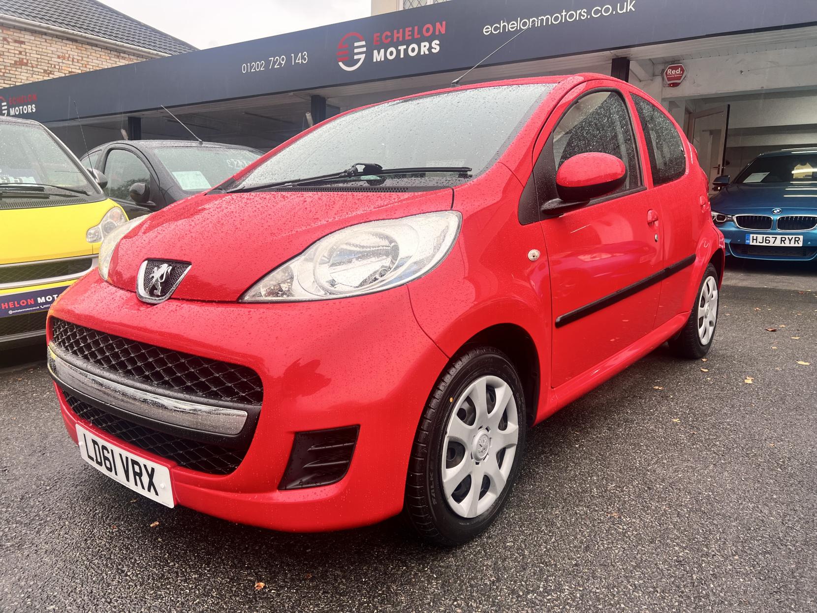 Peugeot 107 1.0 12V Urban Hatchback 5dr Petrol Manual Euro 5 (68 ps)