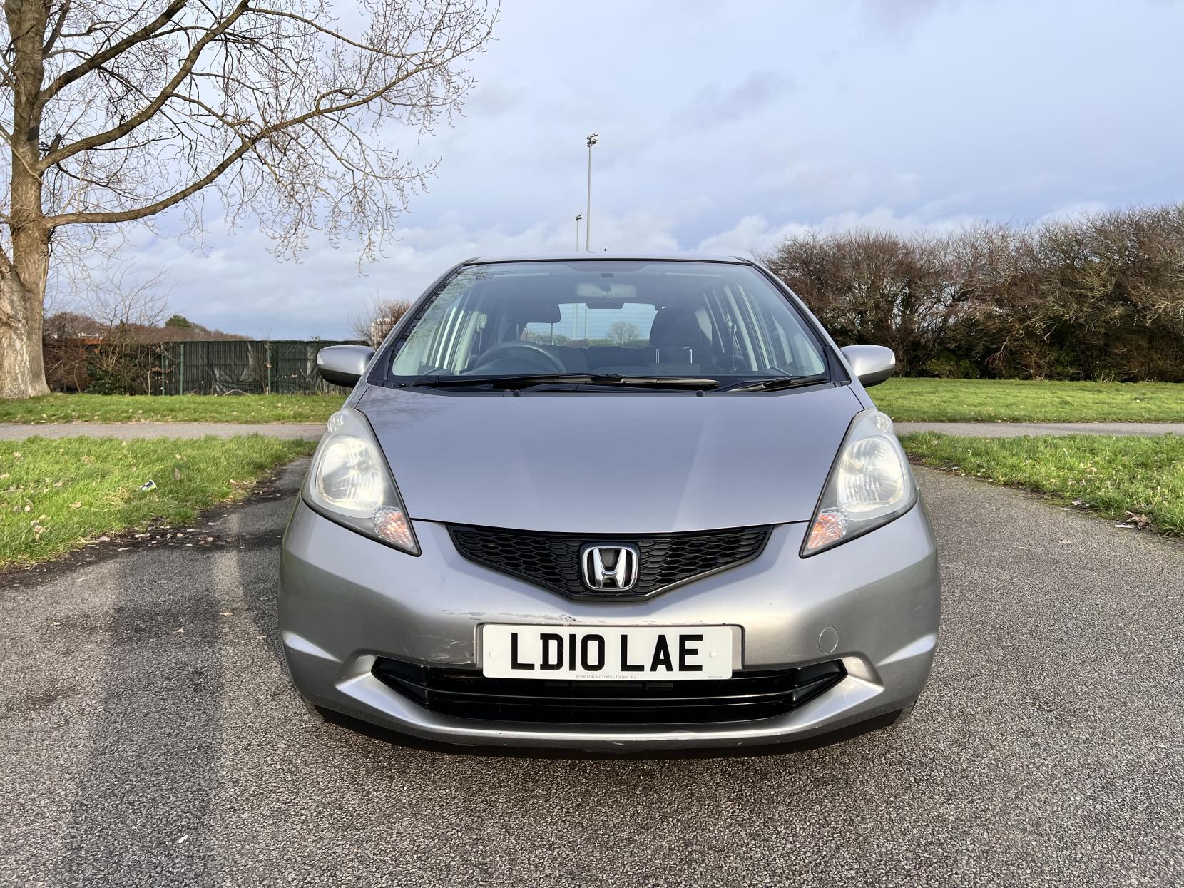 Honda Jazz 1.4 i-VTEC ES Hatchback 5dr Petrol Manual Euro 4 (100 ps)