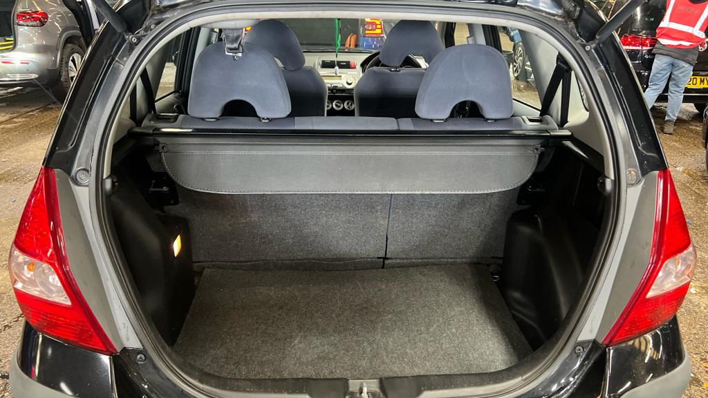 Honda Jazz 1.4 i-DSI SE Hatchback 5dr Petrol CVT-7 (139 g/km, 82 bhp)