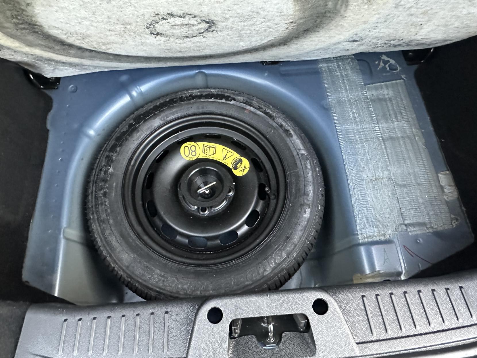 Ford Fiesta 1.25 Edge Hatchback 3dr Petrol Manual (127 g/km, 59 bhp)