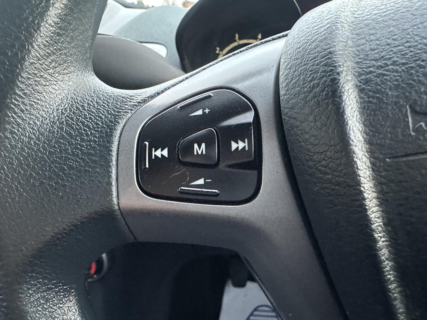 Ford Fiesta 1.25 Edge Hatchback 3dr Petrol Manual (127 g/km, 59 bhp)