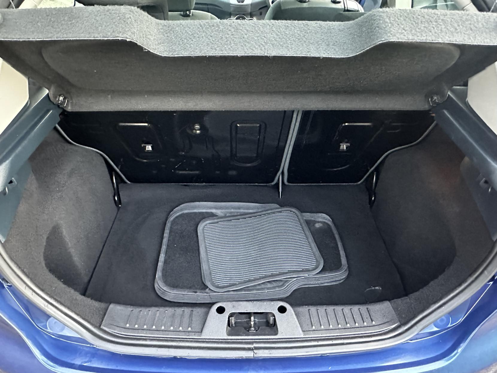 Ford Fiesta 1.25 Edge Hatchback 3dr Petrol Manual (127 g/km, 59 bhp)