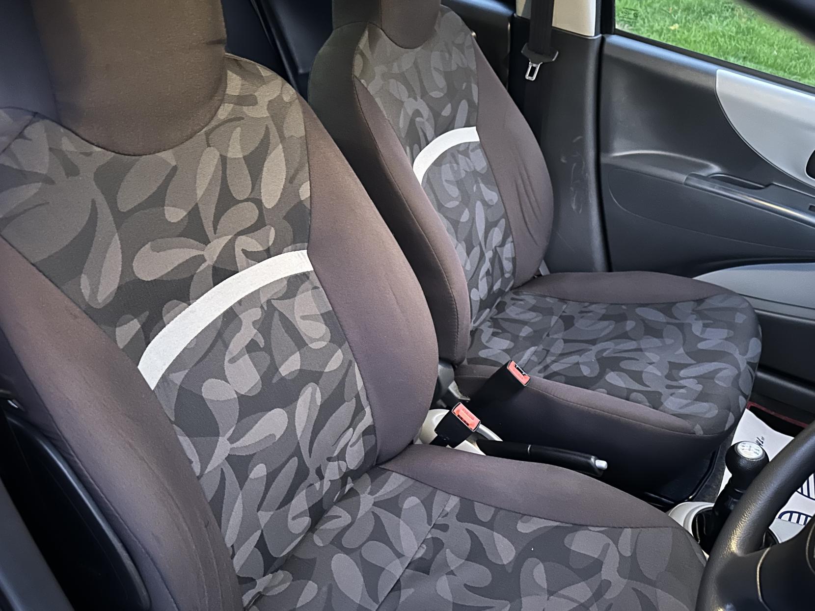 Suzuki Alto 1.0 12V SZ2 Hatchback 5dr Petrol Manual Euro 5 (68 ps)