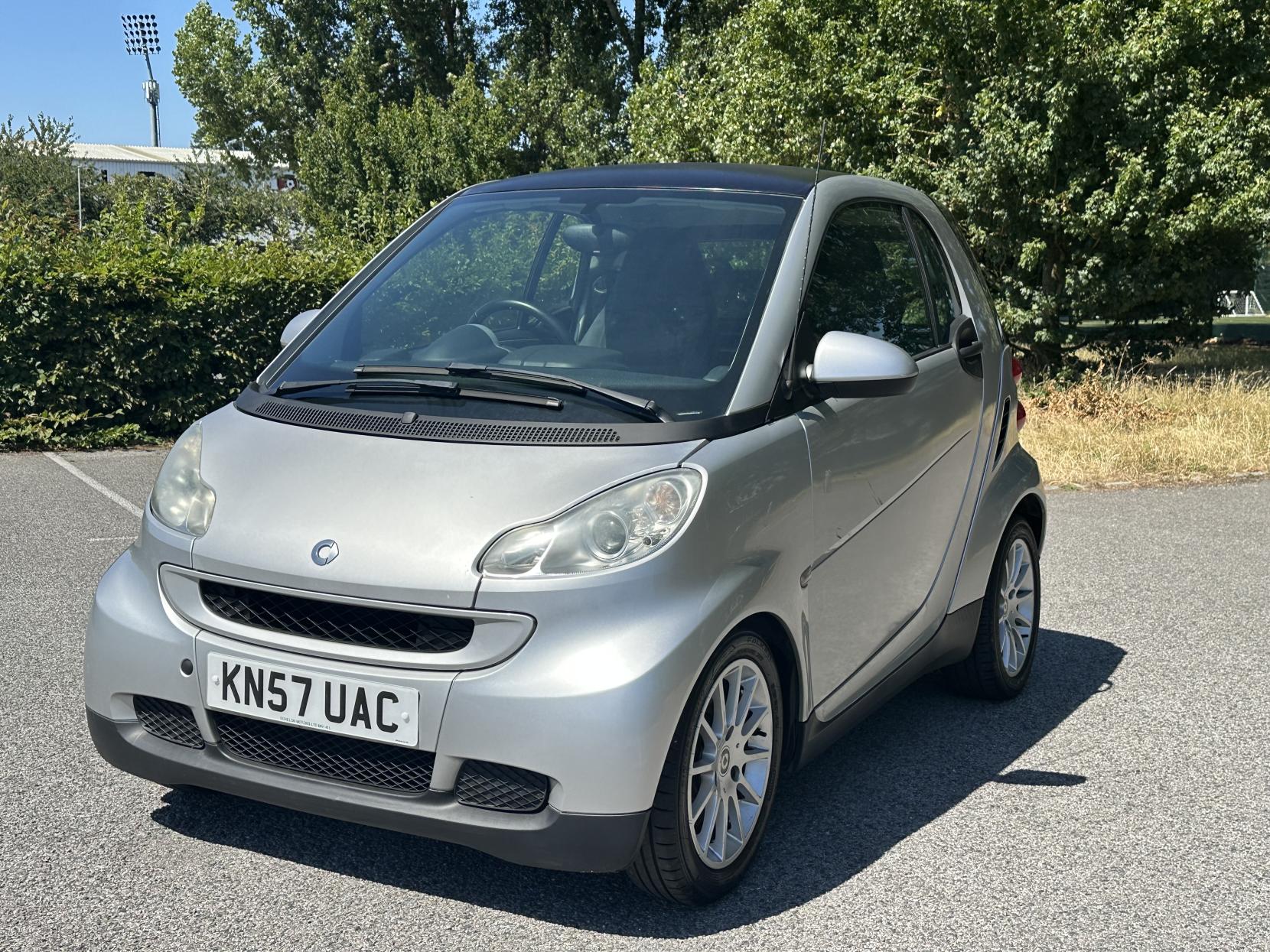 Smart fortwo 1.0 Passion Coupe 2dr Petrol Auto Euro 4 (71 bhp)
