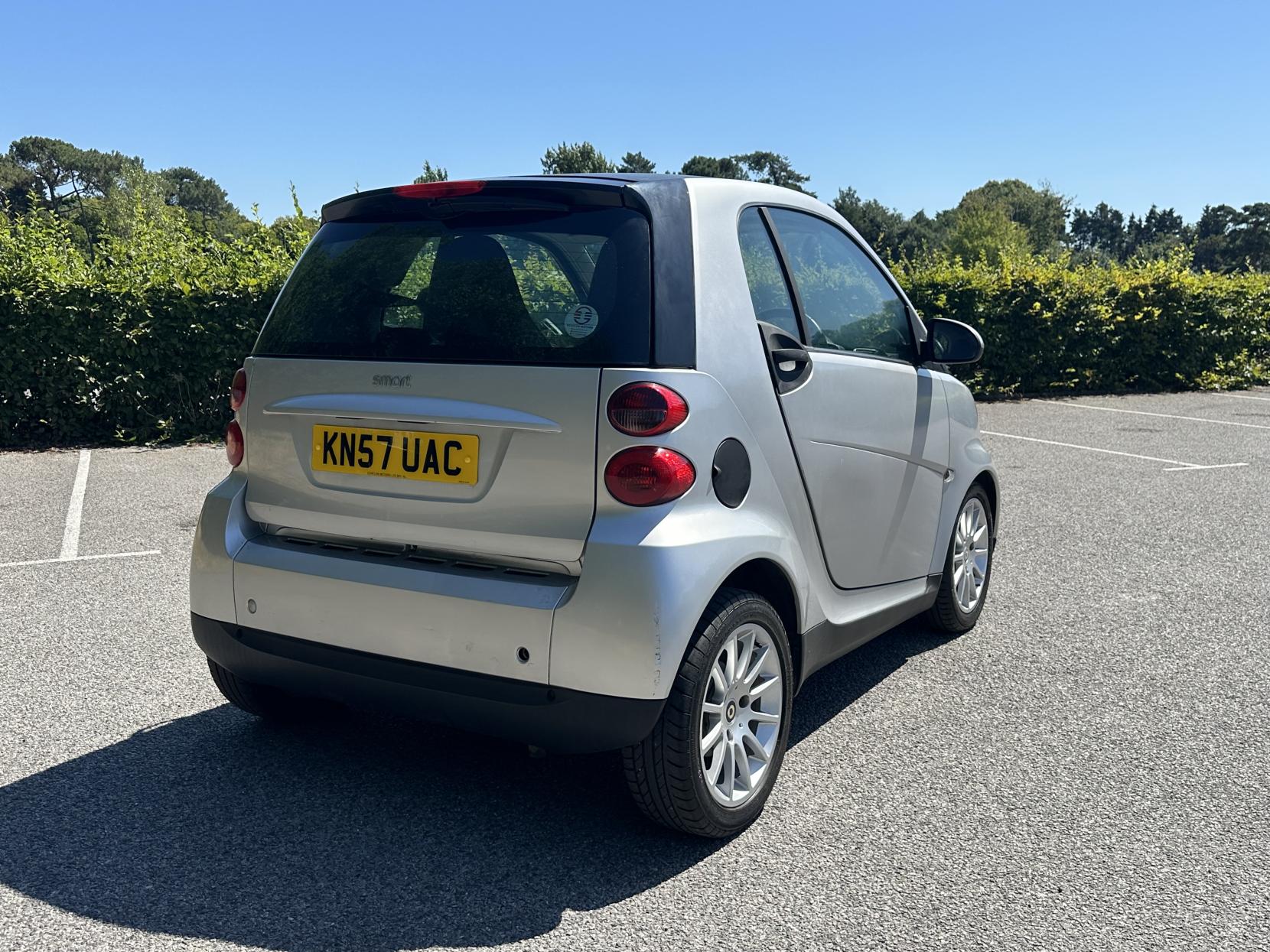 Smart fortwo 1.0 Passion Coupe 2dr Petrol Auto Euro 4 (71 bhp)