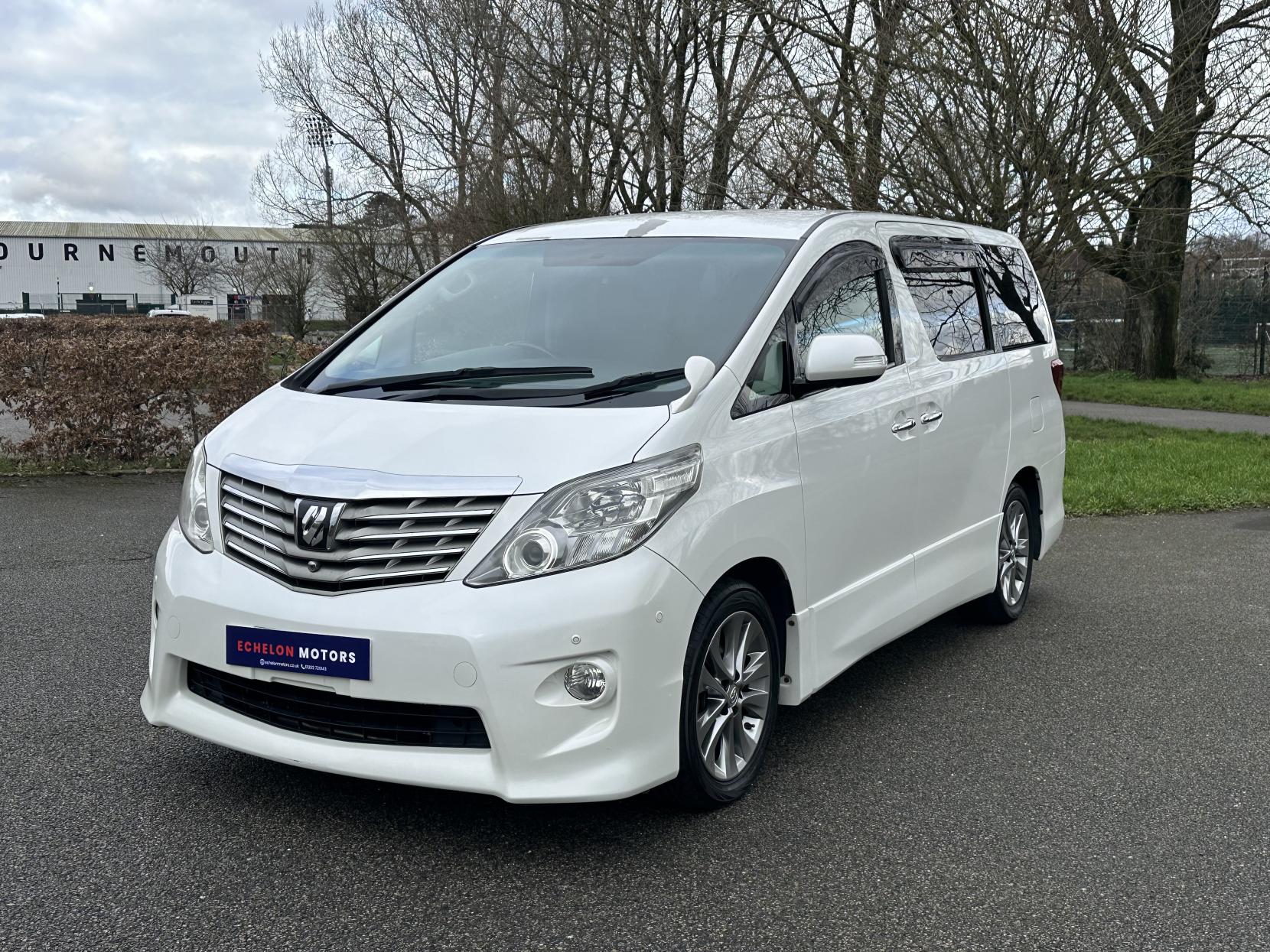 Toyota Alphard 2.4 2010