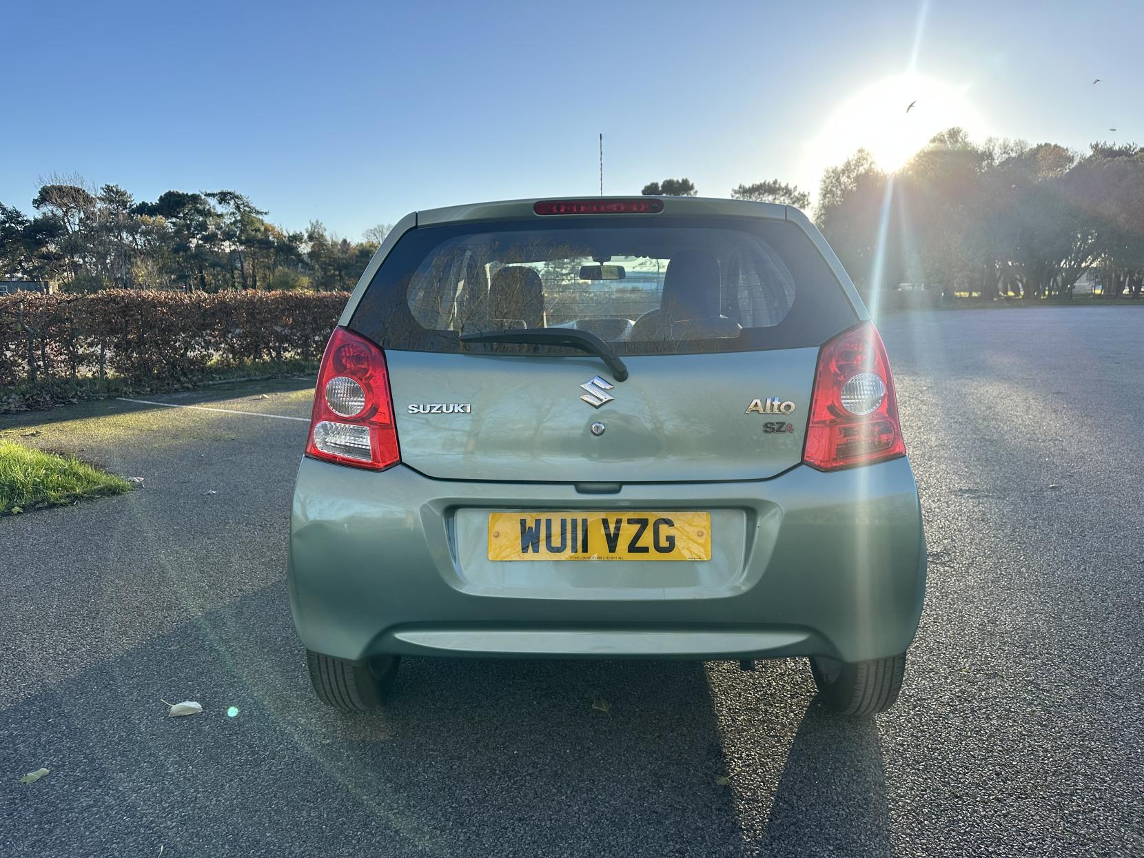 Suzuki Alto 1.0 12V SZ4 Hatchback 5dr Petrol Manual Euro 5 (68 ps)