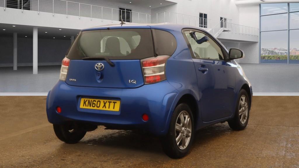 Toyota iQ 1.0 VVT-i 2 Hatchback 3dr Petrol Manual Euro 4 (68 bhp)