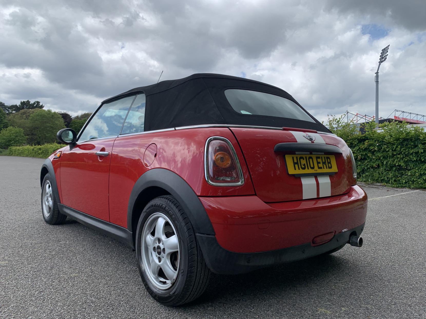 MINI Convertible 1.6 One Convertible 2dr Petrol Manual Euro 5 (98 ps)