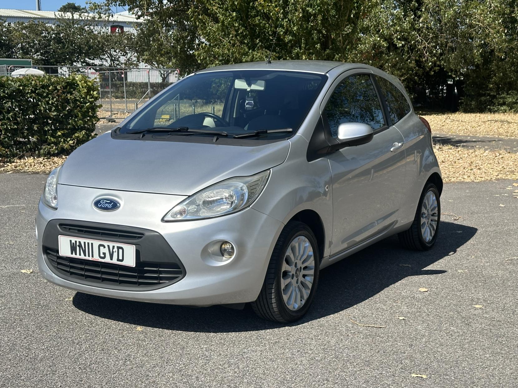 Ford Ka 1.2 Zetec Hatchback 3dr Petrol Manual Euro 5 (s/s) (69 ps)