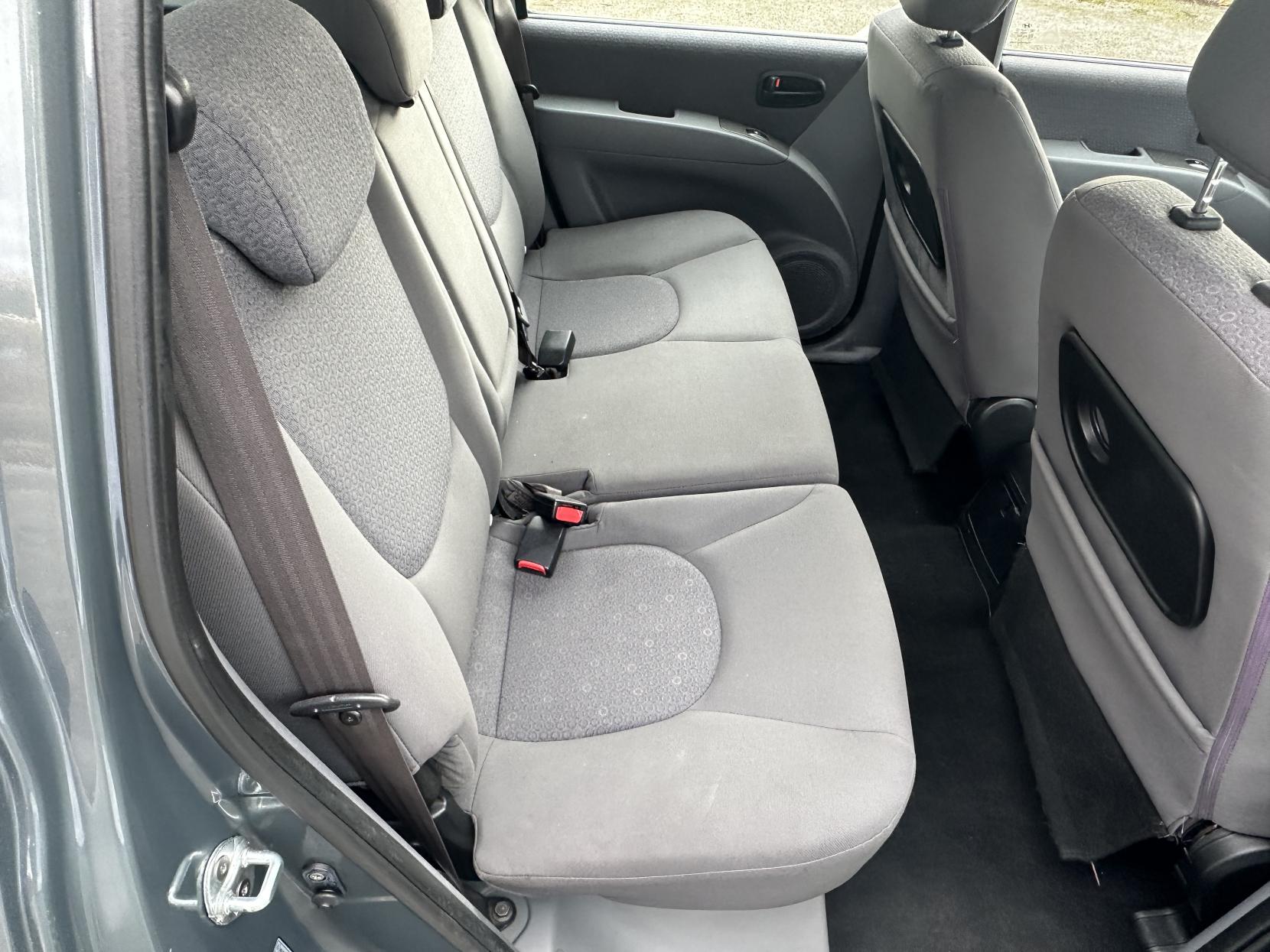 Hyundai Matrix 1.6 Comfort Hatchback 5dr Petrol Auto Euro 4 (102 bhp)