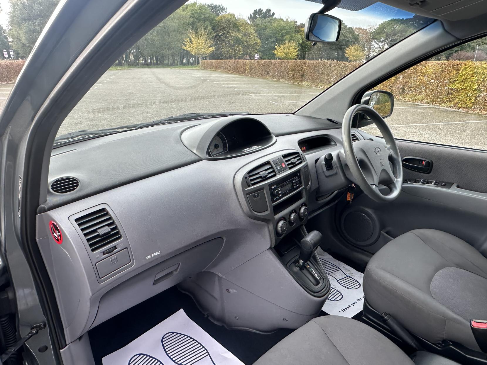 Hyundai Matrix 1.6 Comfort Hatchback 5dr Petrol Auto Euro 4 (102 bhp)