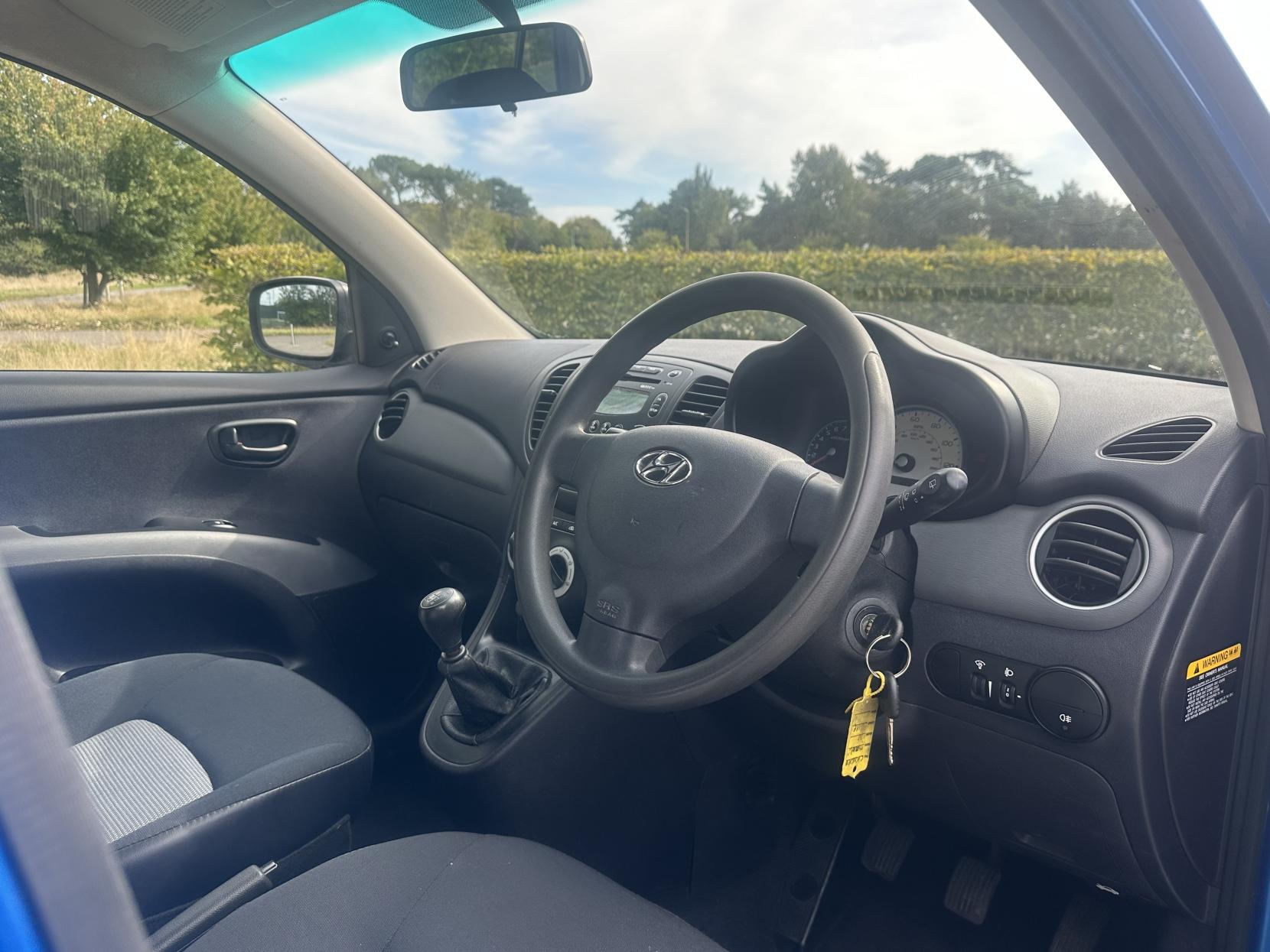 Hyundai i10 1.1 Classic Hatchback 5dr Petrol Manual Euro 4 (66 bhp)
