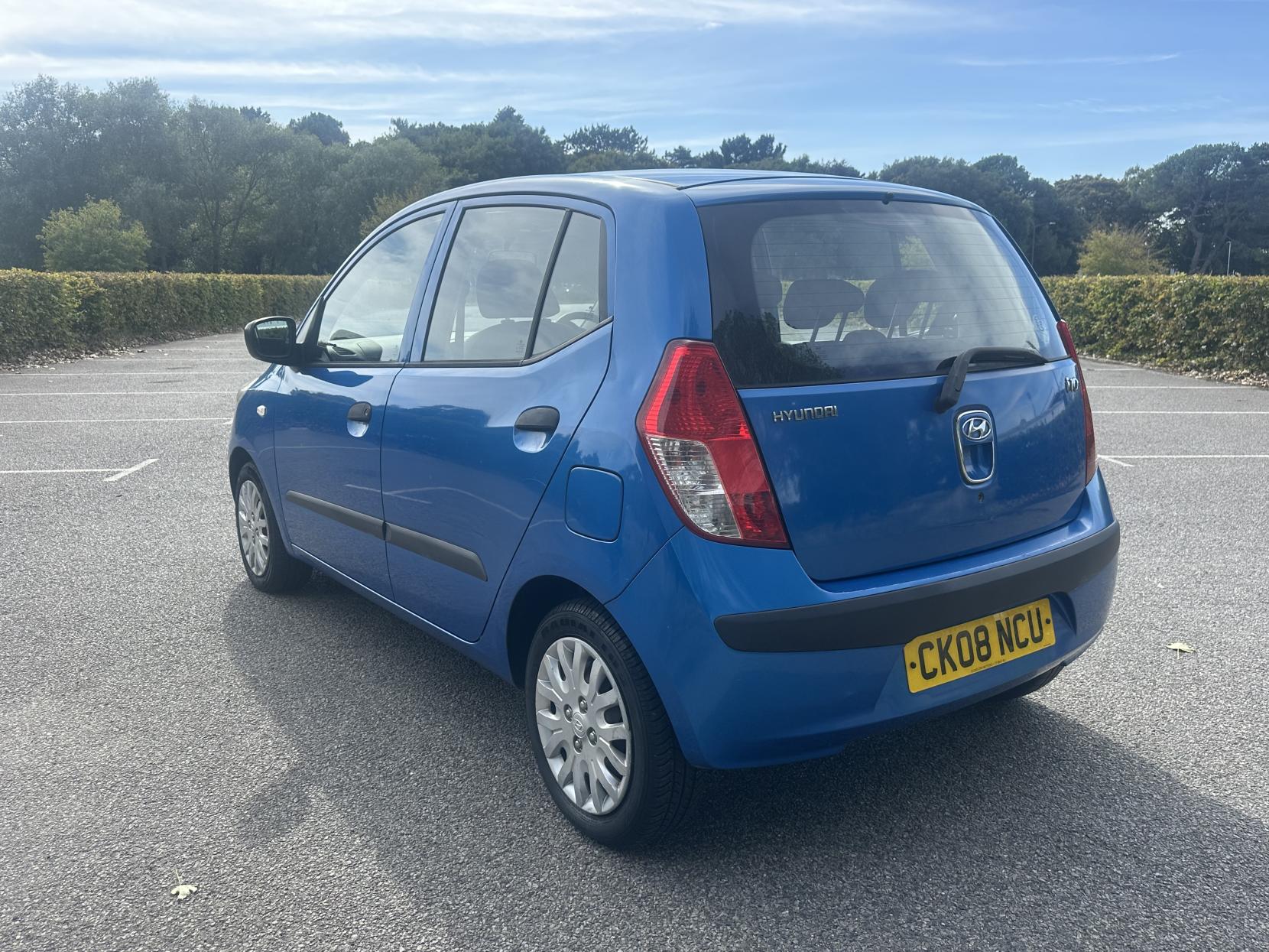 Hyundai i10 1.1 Classic Hatchback 5dr Petrol Manual Euro 4 (66 bhp)