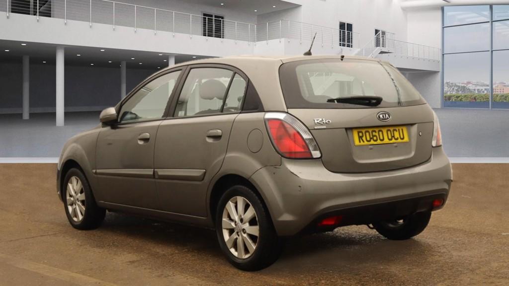 Kia Rio 1.4 Graphite Hatchback 5dr Petrol Manual (139 g/km, 95 bhp)