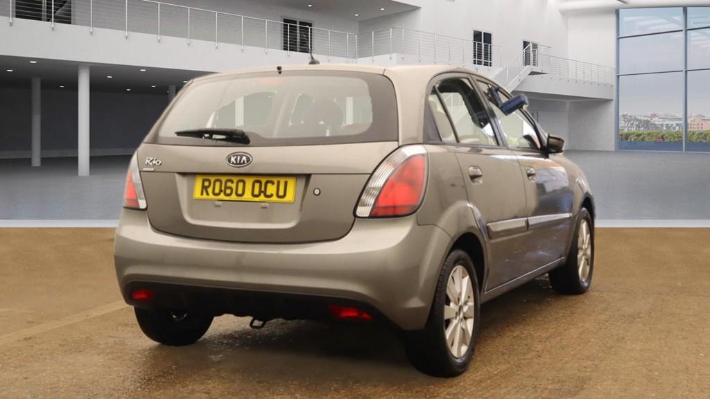 Kia Rio 1.4 Graphite Hatchback 5dr Petrol Manual (139 g/km, 95 bhp)